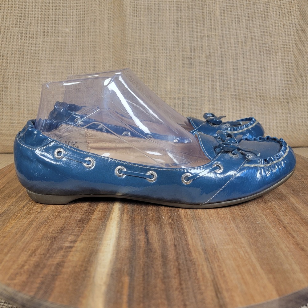Sperry Top-Sider Flats Women's 8M Blue Patent Leather Moccasin Boat Shoes - Picture 1 of 10